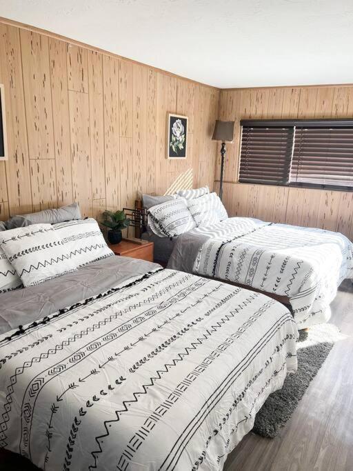 Joshua Tree National Park - Cozy Palms Getaway Leilighet Twentynine Palms Eksteriør bilde