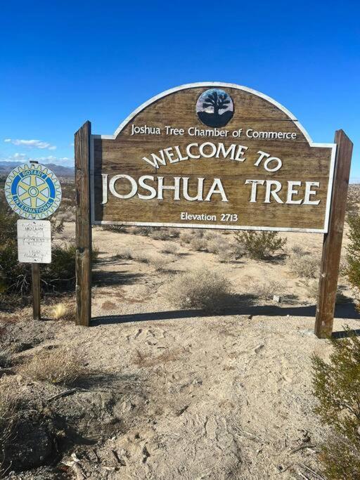 Joshua Tree National Park - Cozy Palms Getaway Leilighet Twentynine Palms Eksteriør bilde