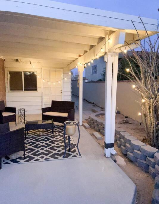 Joshua Tree National Park - Cozy Palms Getaway Leilighet Twentynine Palms Eksteriør bilde